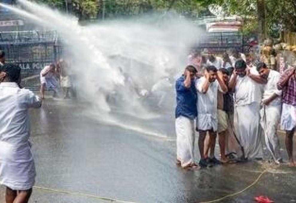 lathicharge